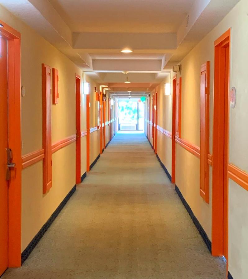 Bposhtels Florida Mall 3*